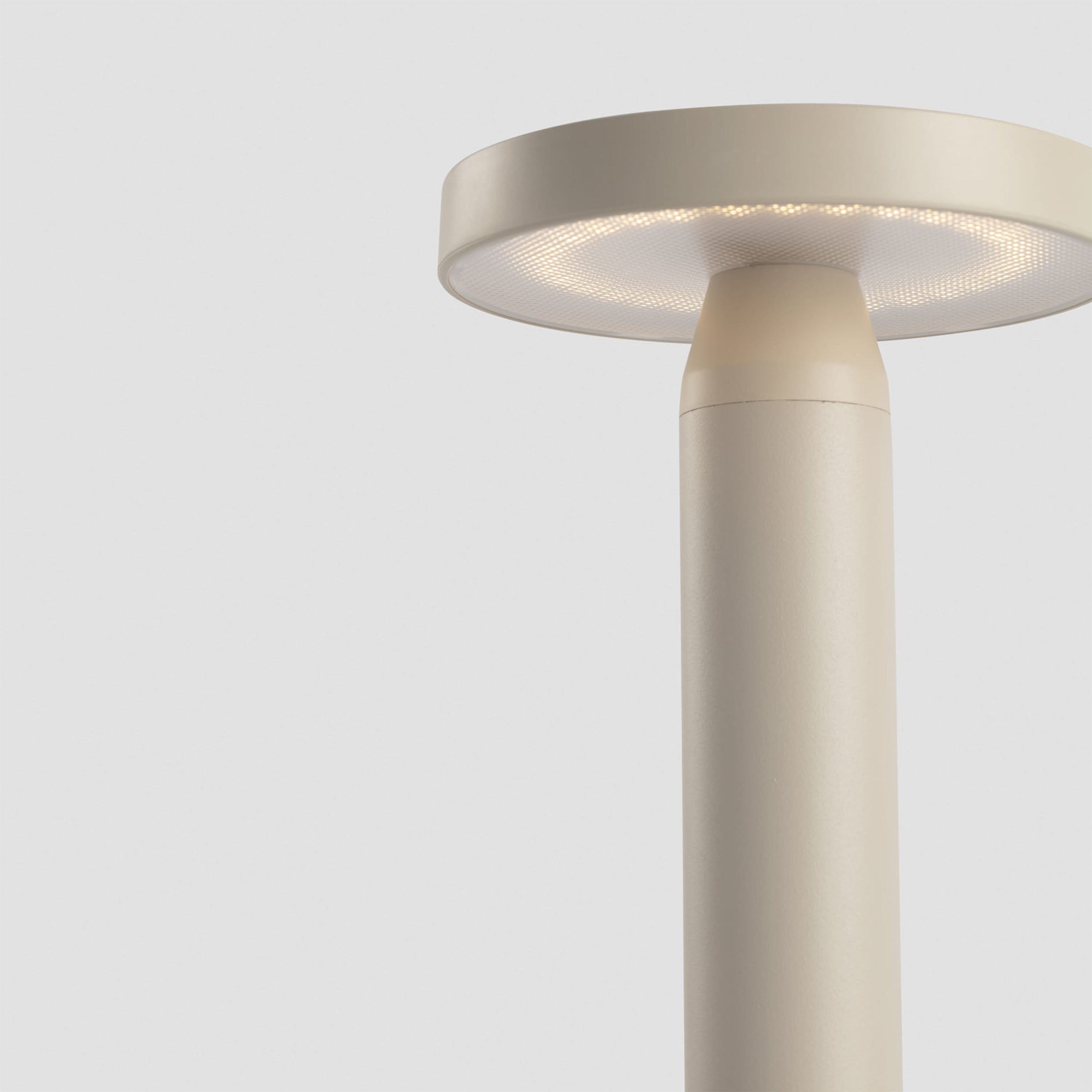 Faro Cairo LED portable table light