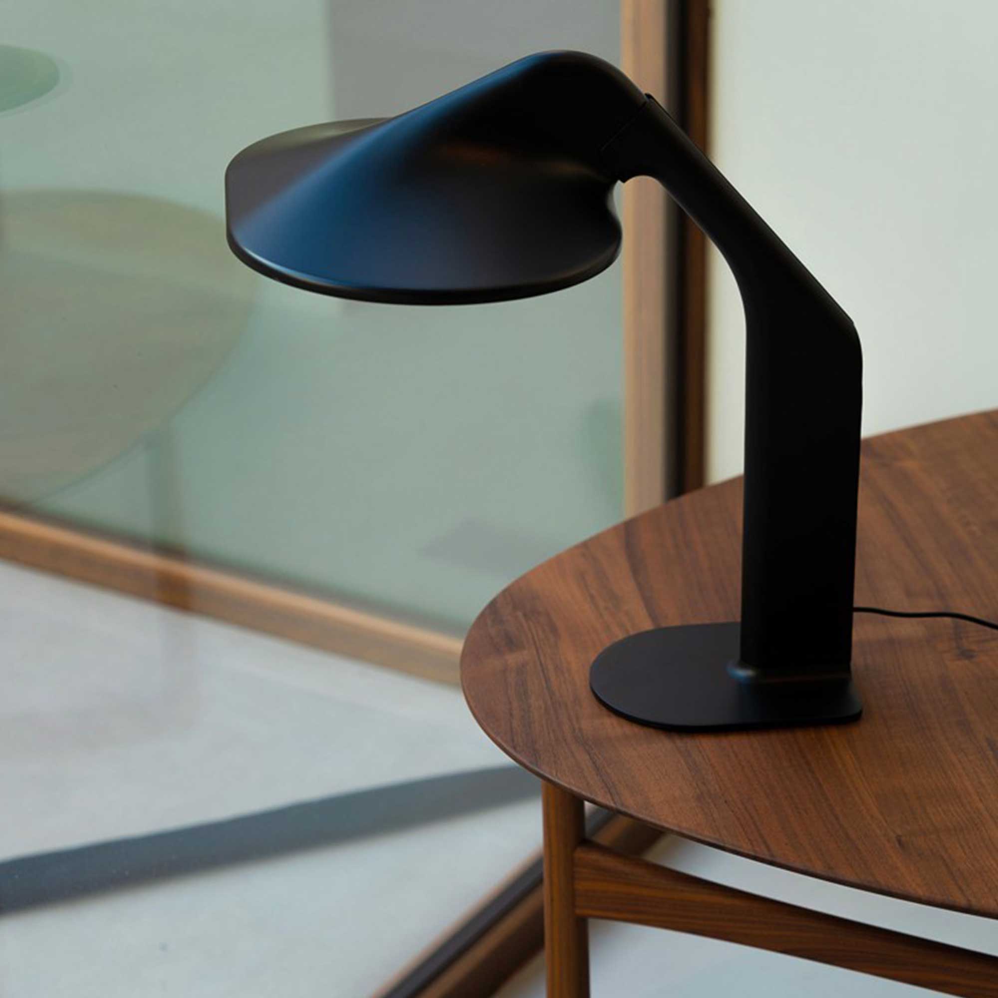 DCW éditions Niwaki LED table lamp