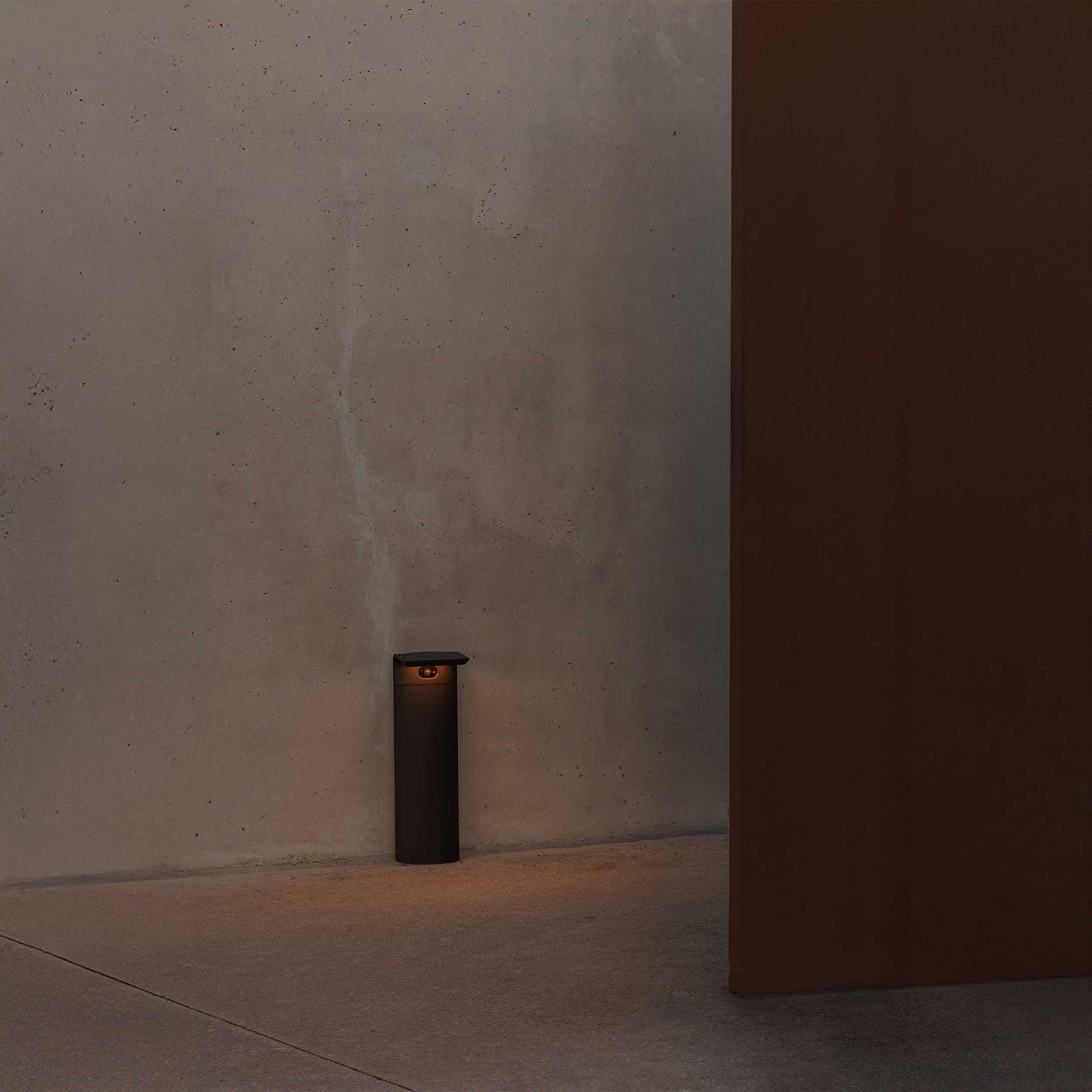 Faro Luma LED column exterior light IP65