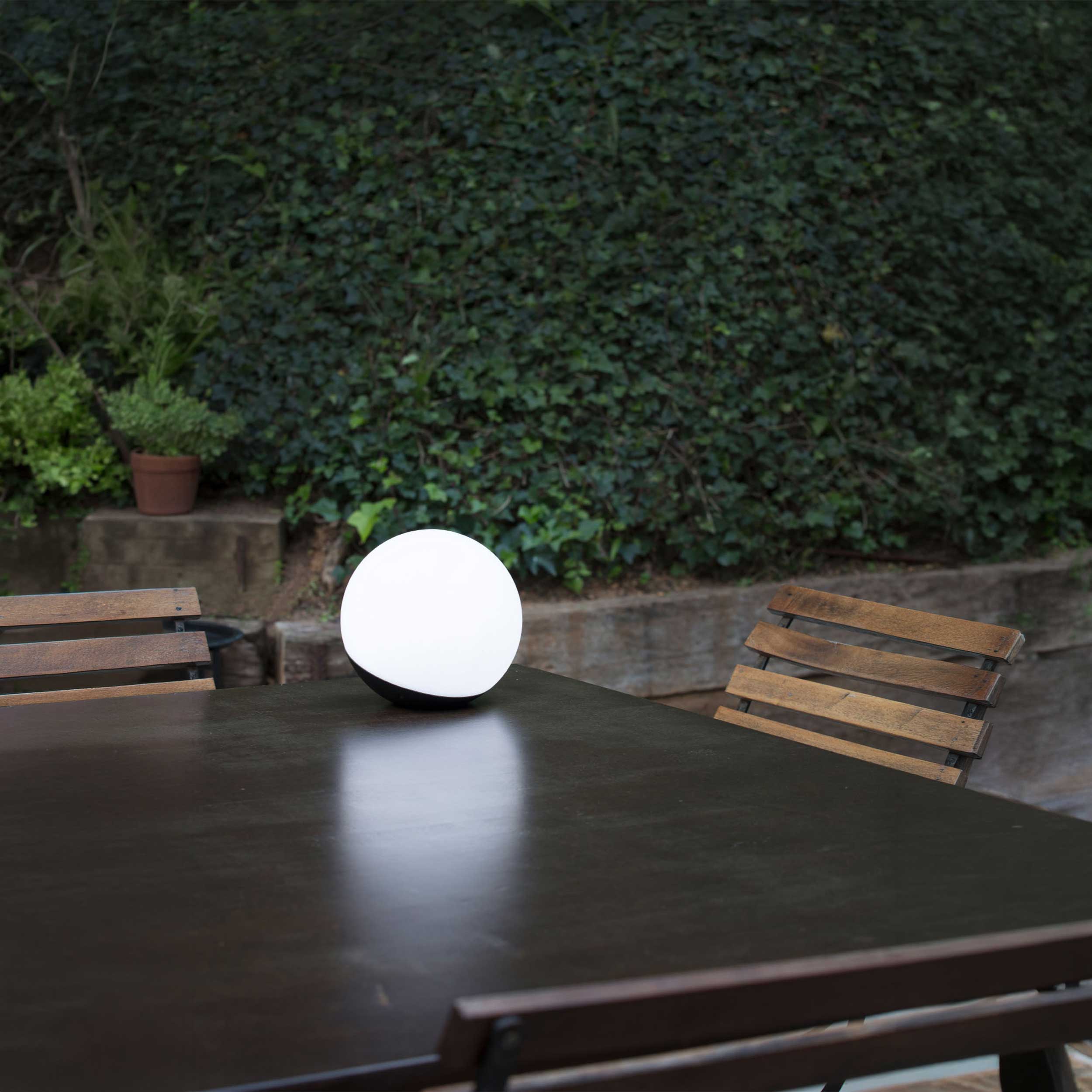 Faro Cata LED table light