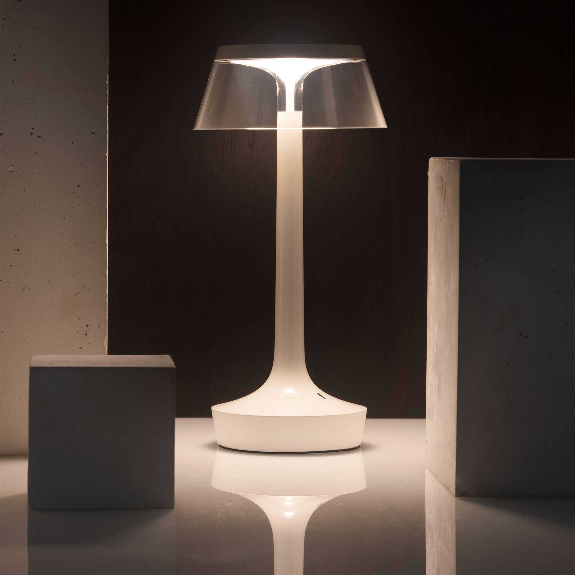 Flos Bon Jour Unplugged LED stolní přenosné svítidlo