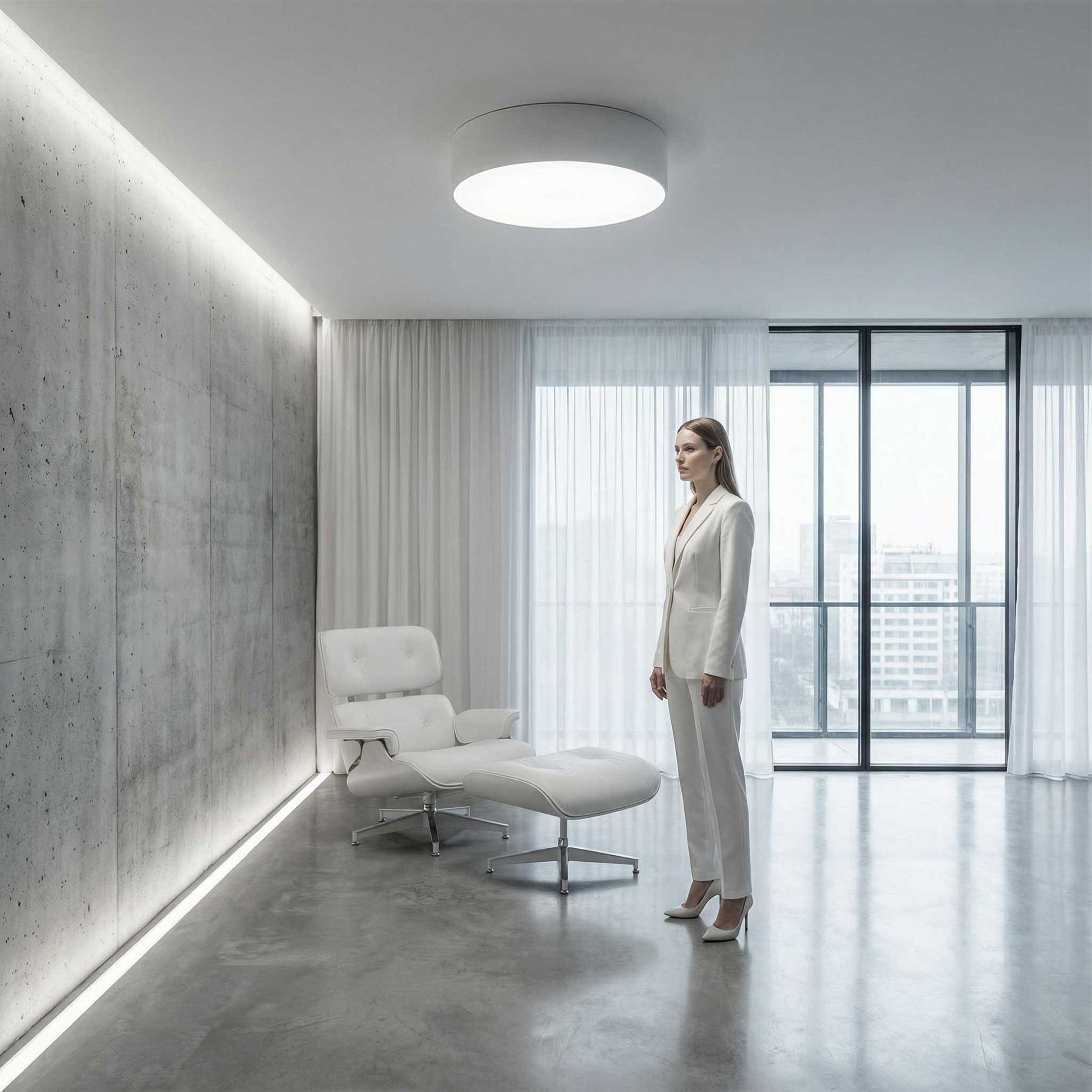 Fabio LED circular pendant light CCT