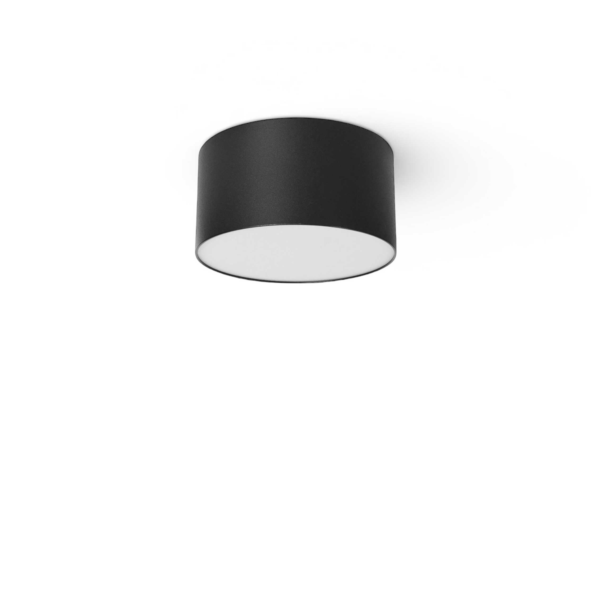 Fabio LED circular pendant light CCT