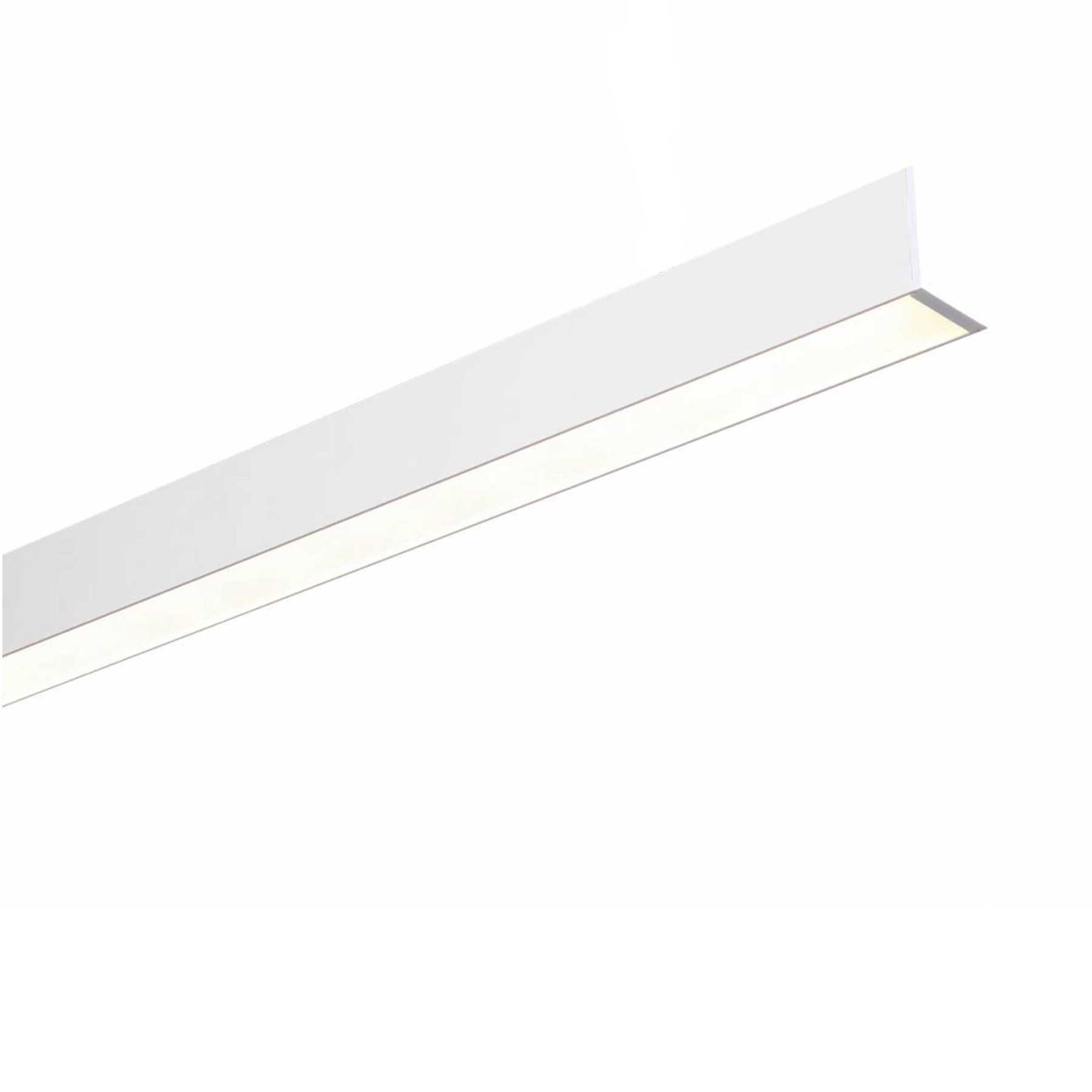 LED linear surface-mounted ceiling light UGR<19