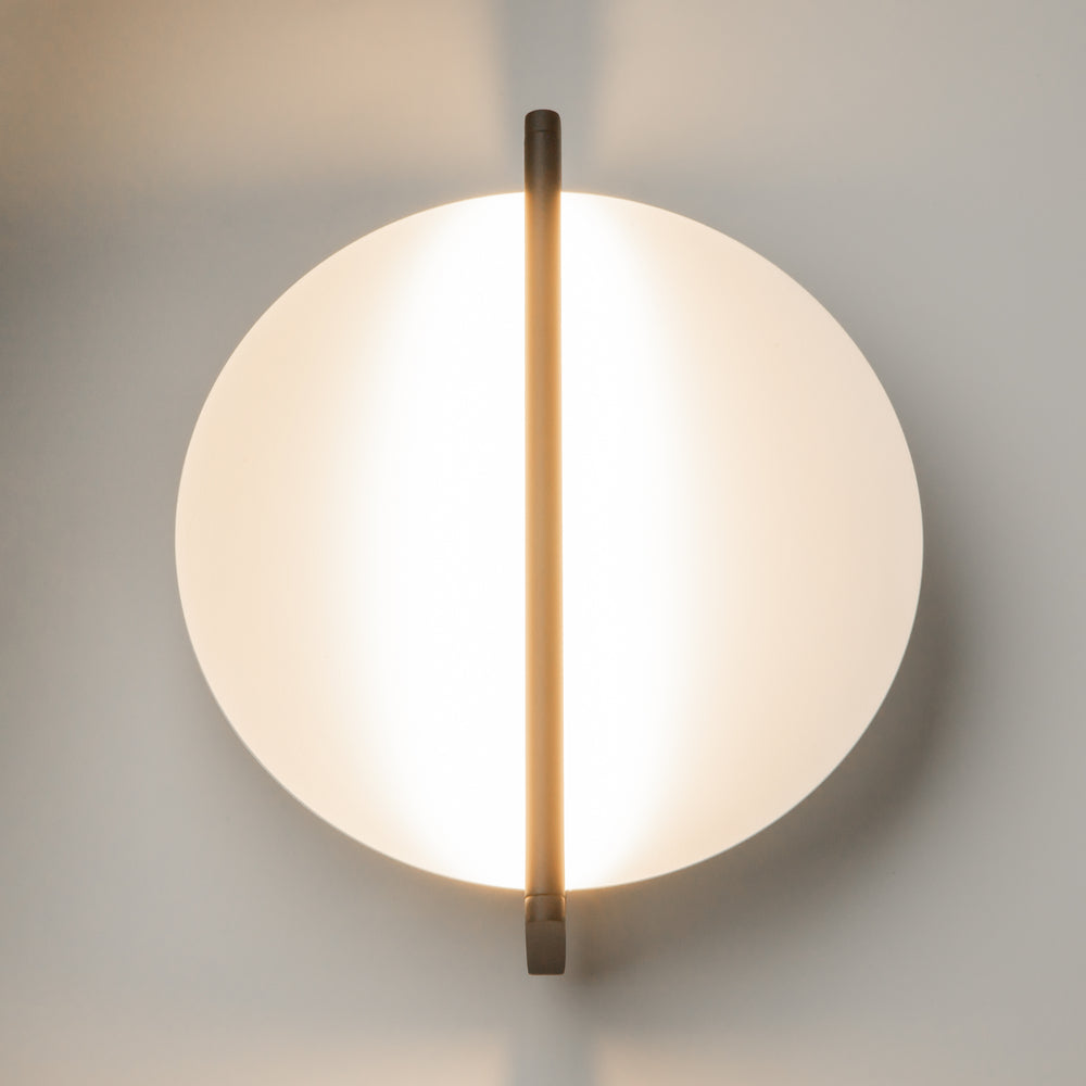 Maytoni Mira LED wall light