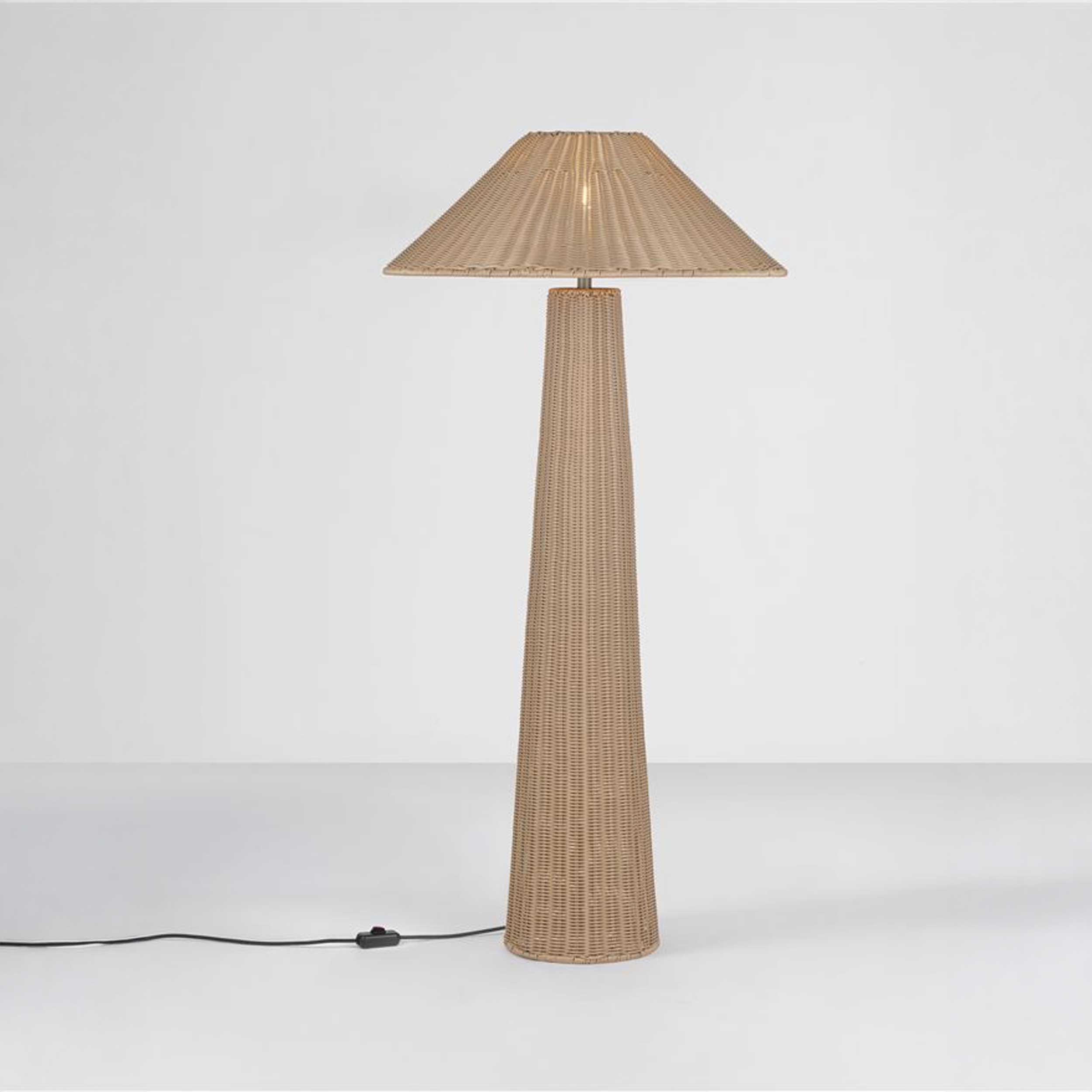 Nova Luce E27 base floor light