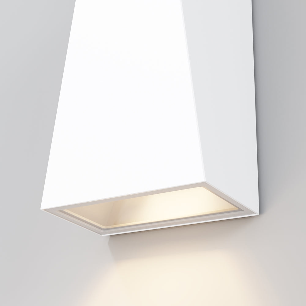 Maytoni Times Square LED exterior wall light