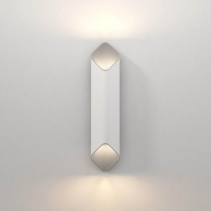 Astro Ako 600 LED nástěnné svítidlo stříbrné