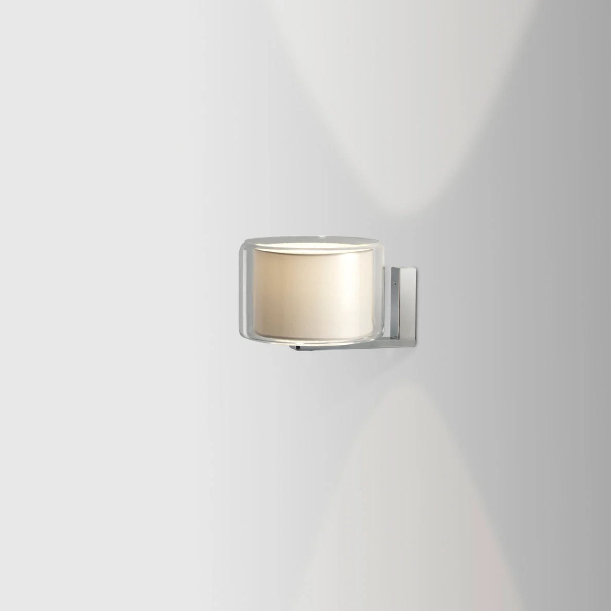 Marset Mercer E14 wall light