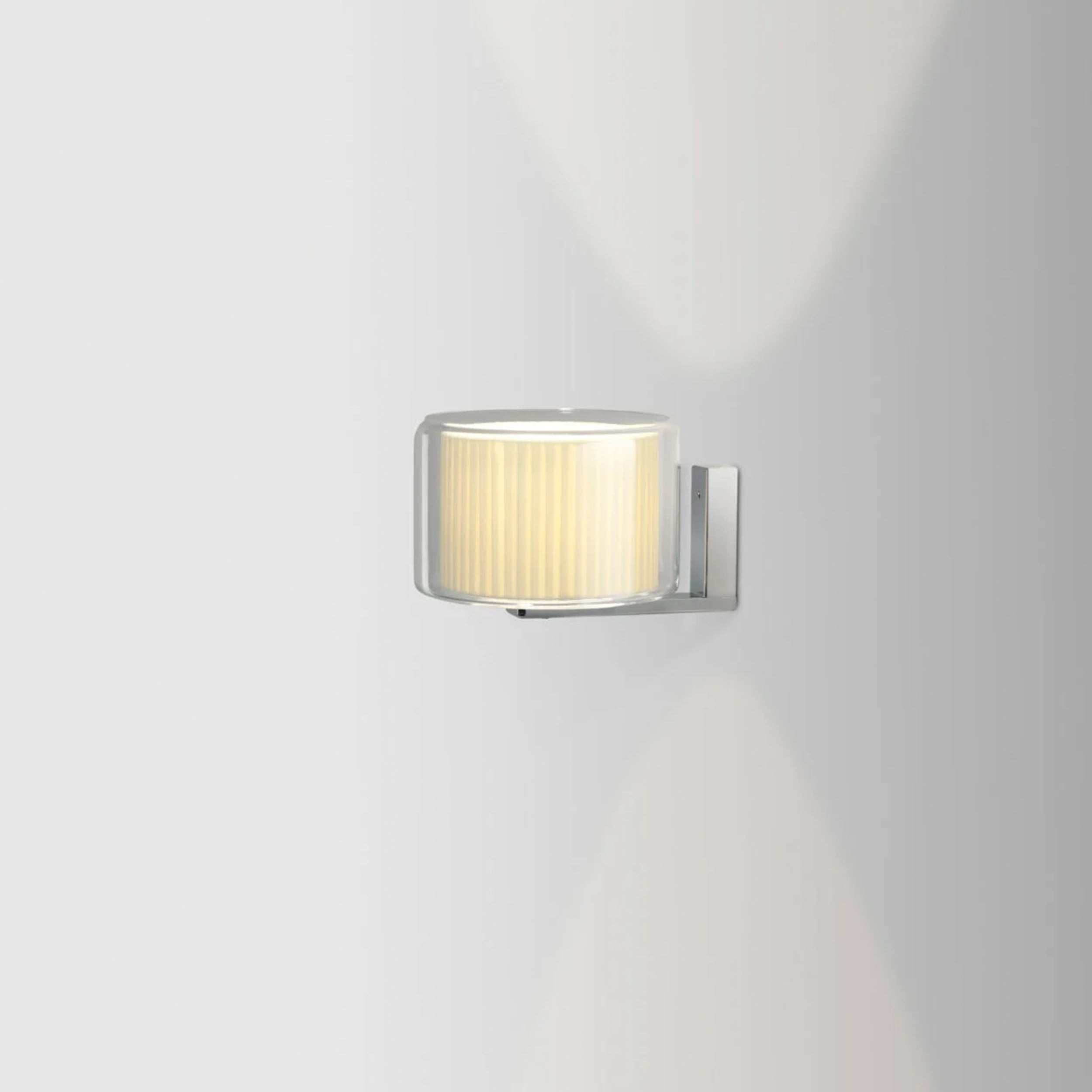 Marset Mercer E14 wall light