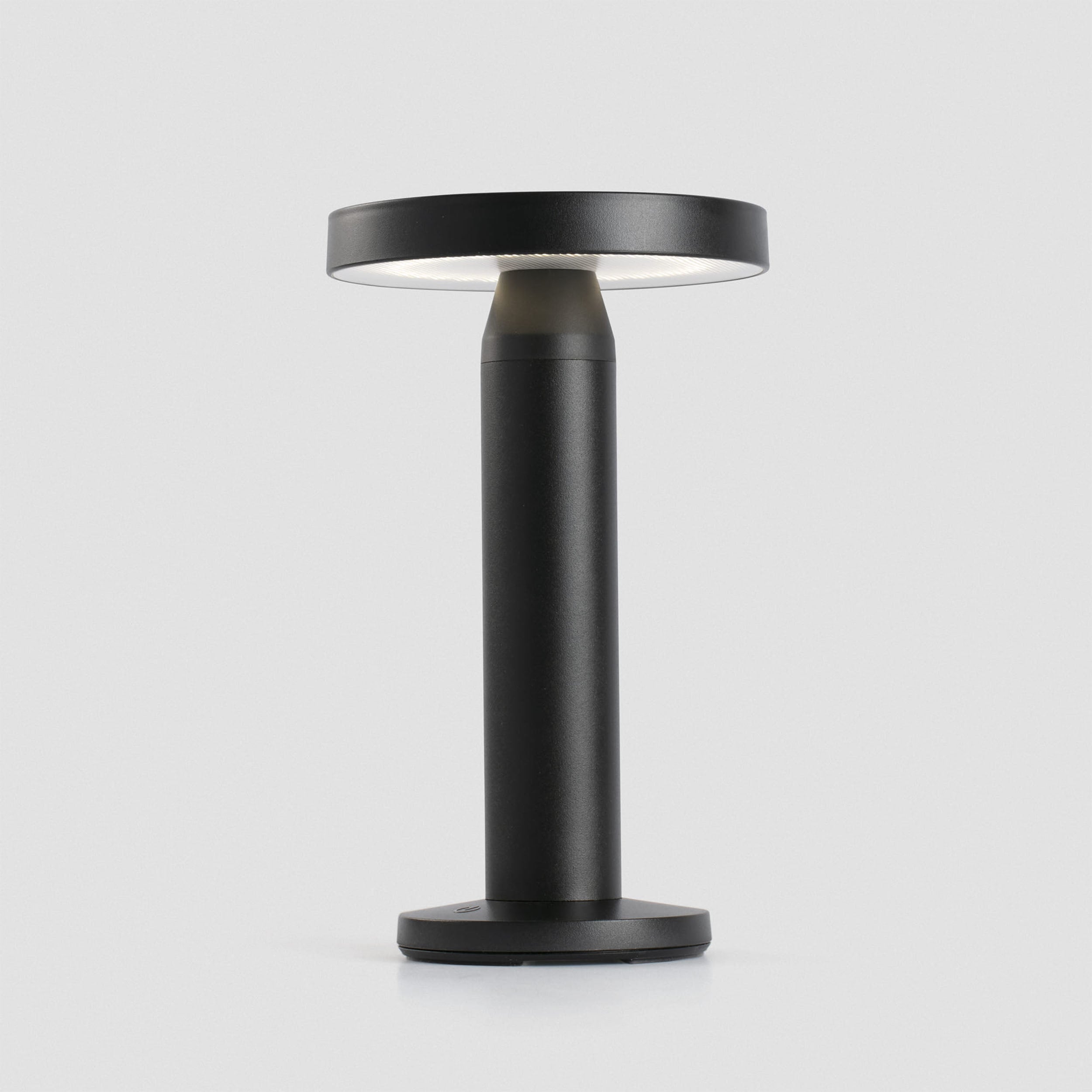 Faro Cairo LED portable table light