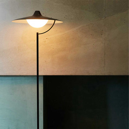 DCW éditions Biny LED floor lamp