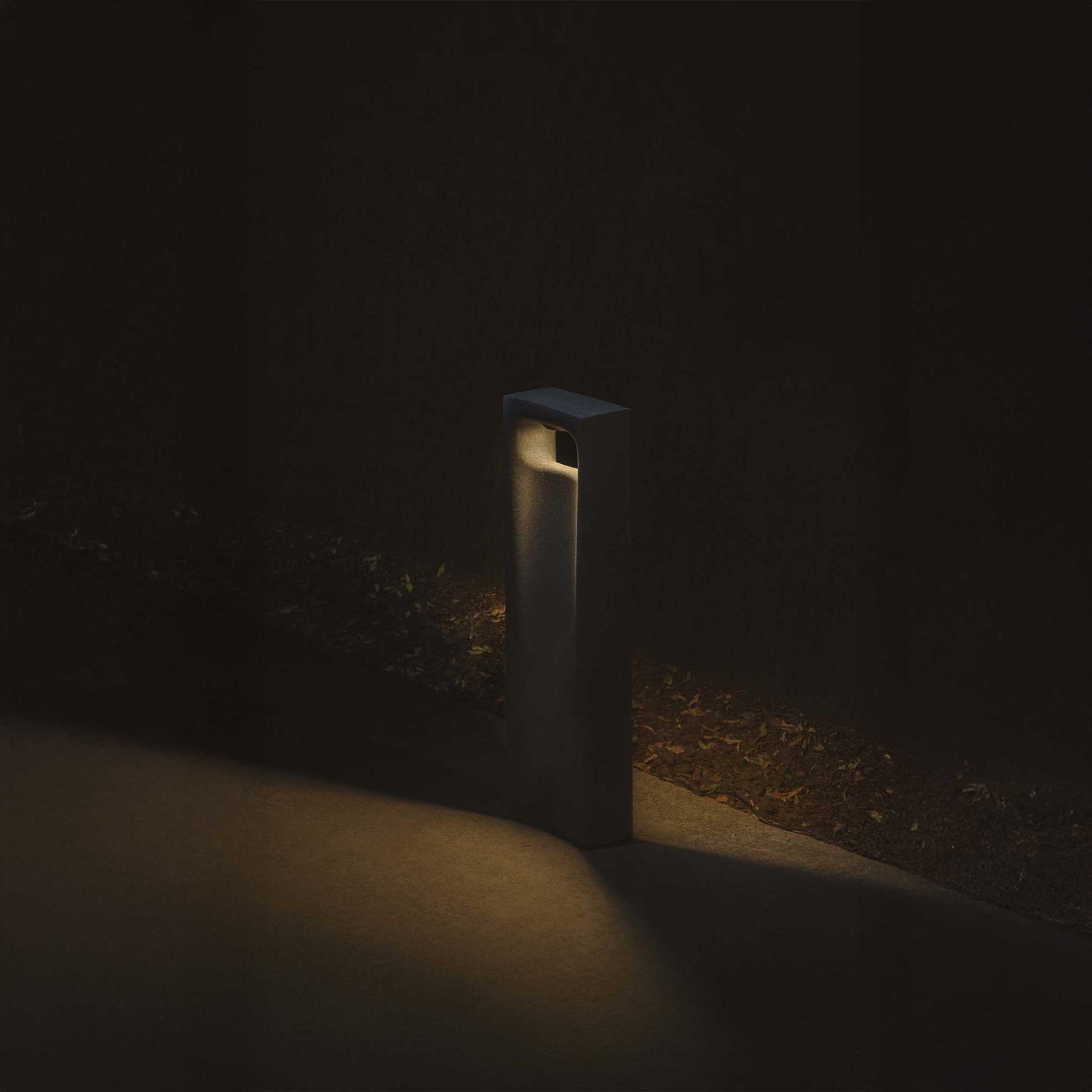 Faro Glint LED column exterior light IP55