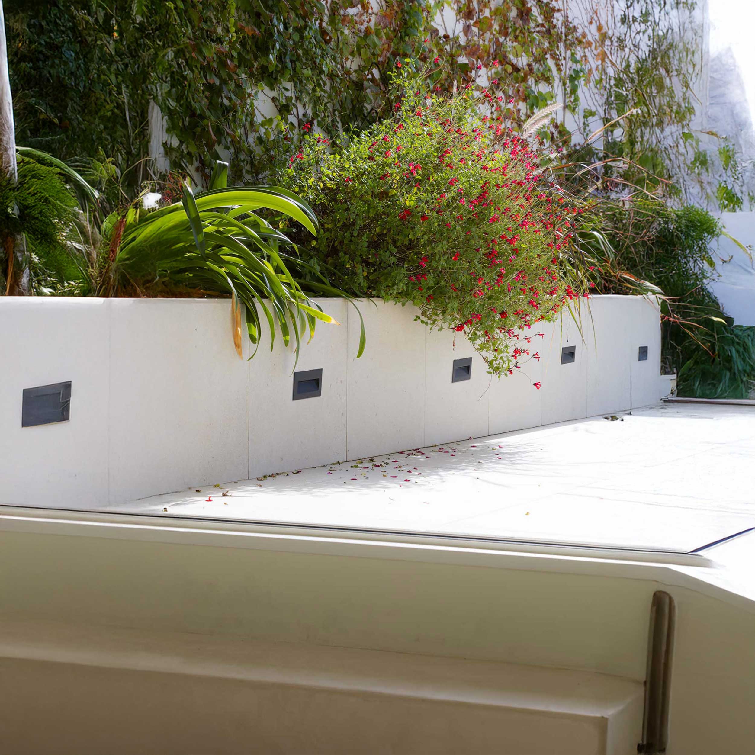 Faro Mani LED recessed exterior light IP65