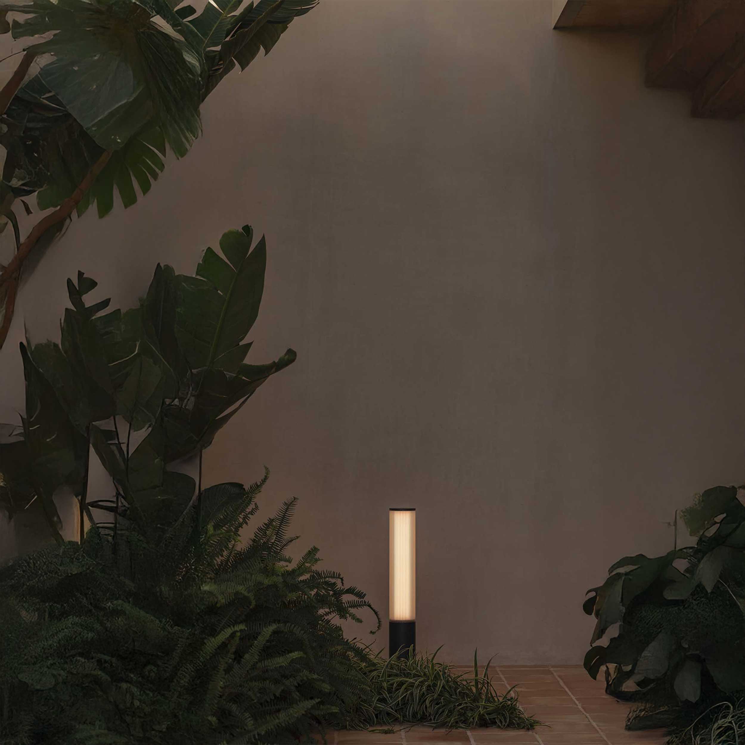 Faro Tura LED column exterior light IP65