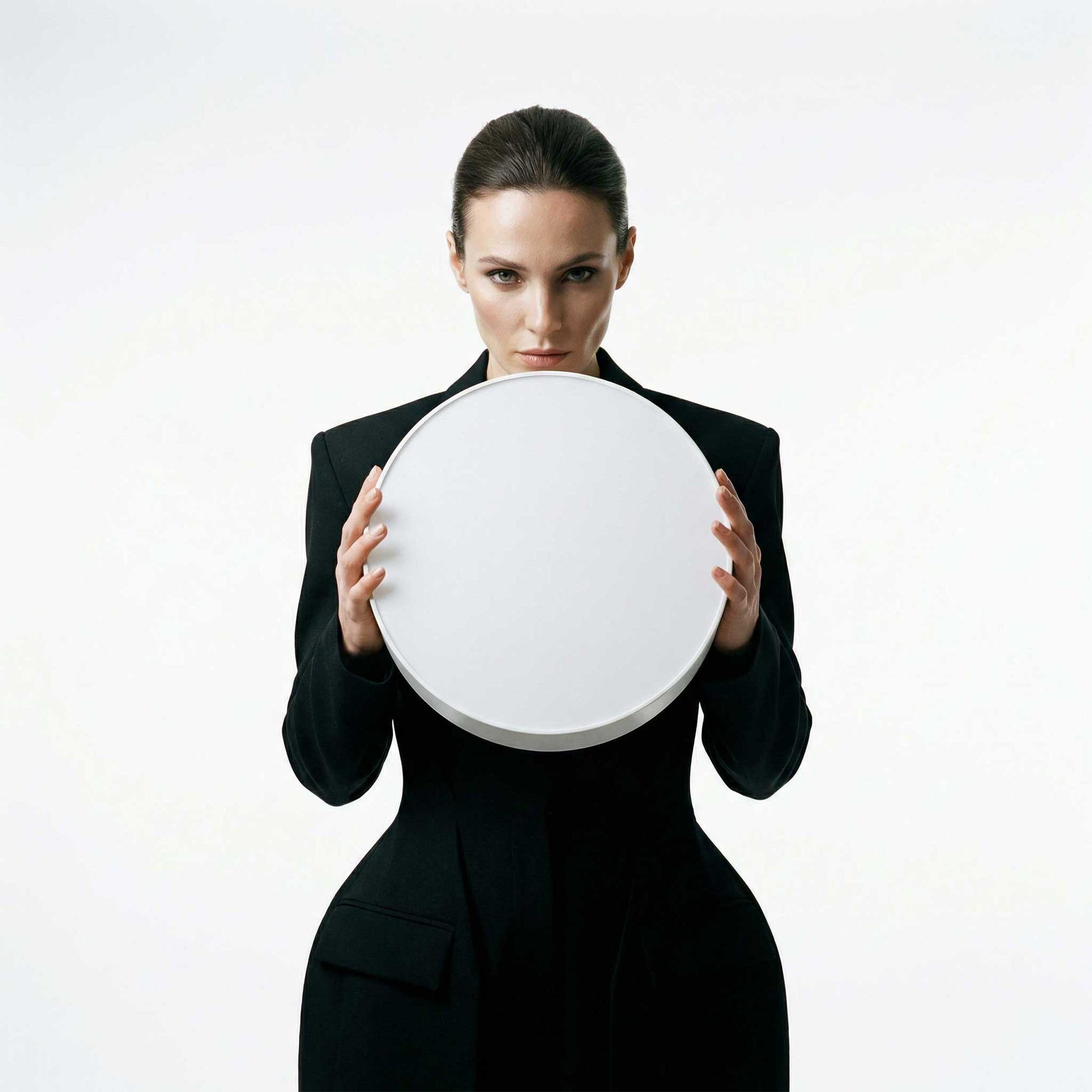 Axio LED circular surface-mounted light with adjustable CCT