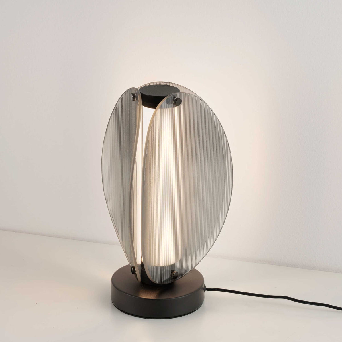 Nova Luce Noir LED table light