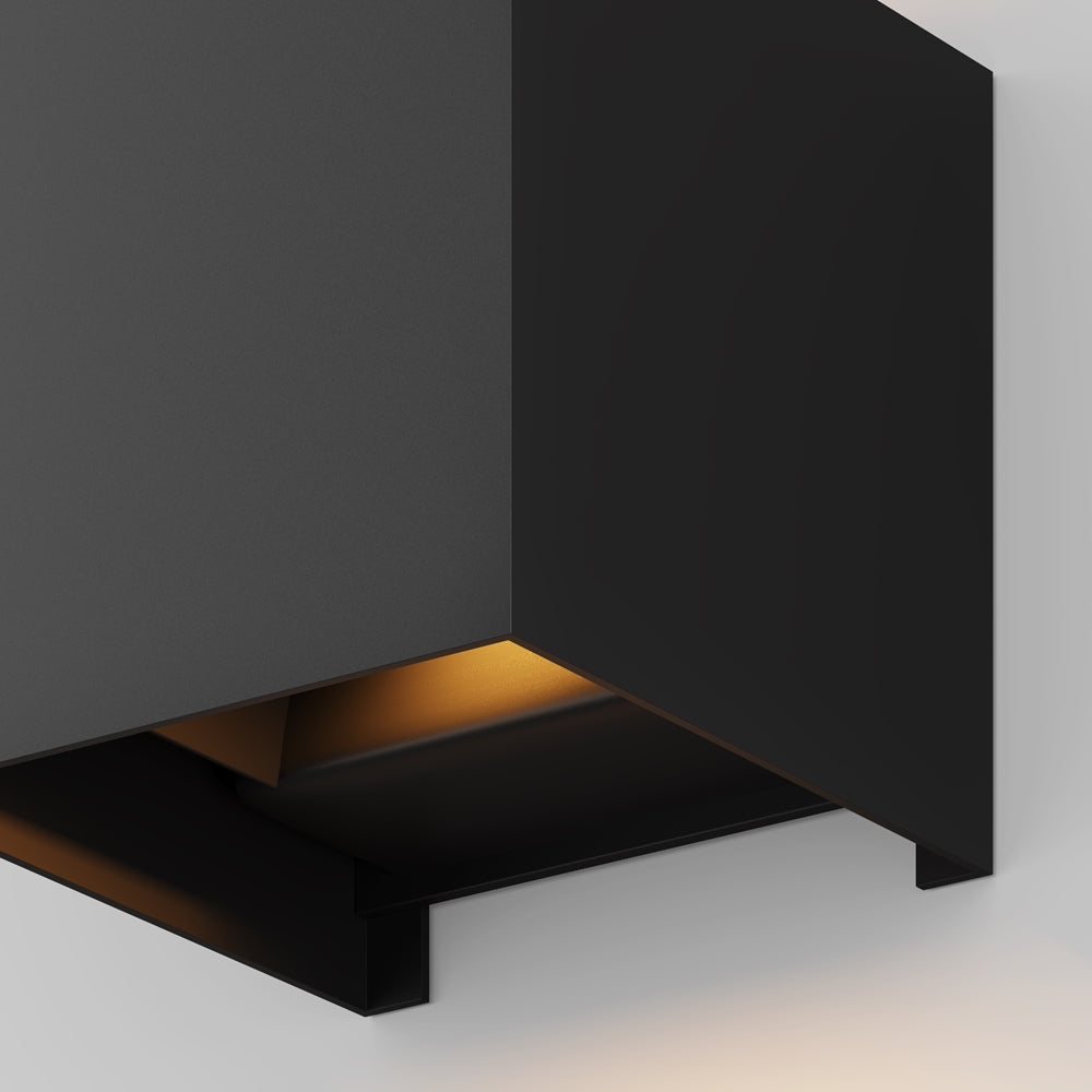 Maytoni Fulton LED exterior wall light