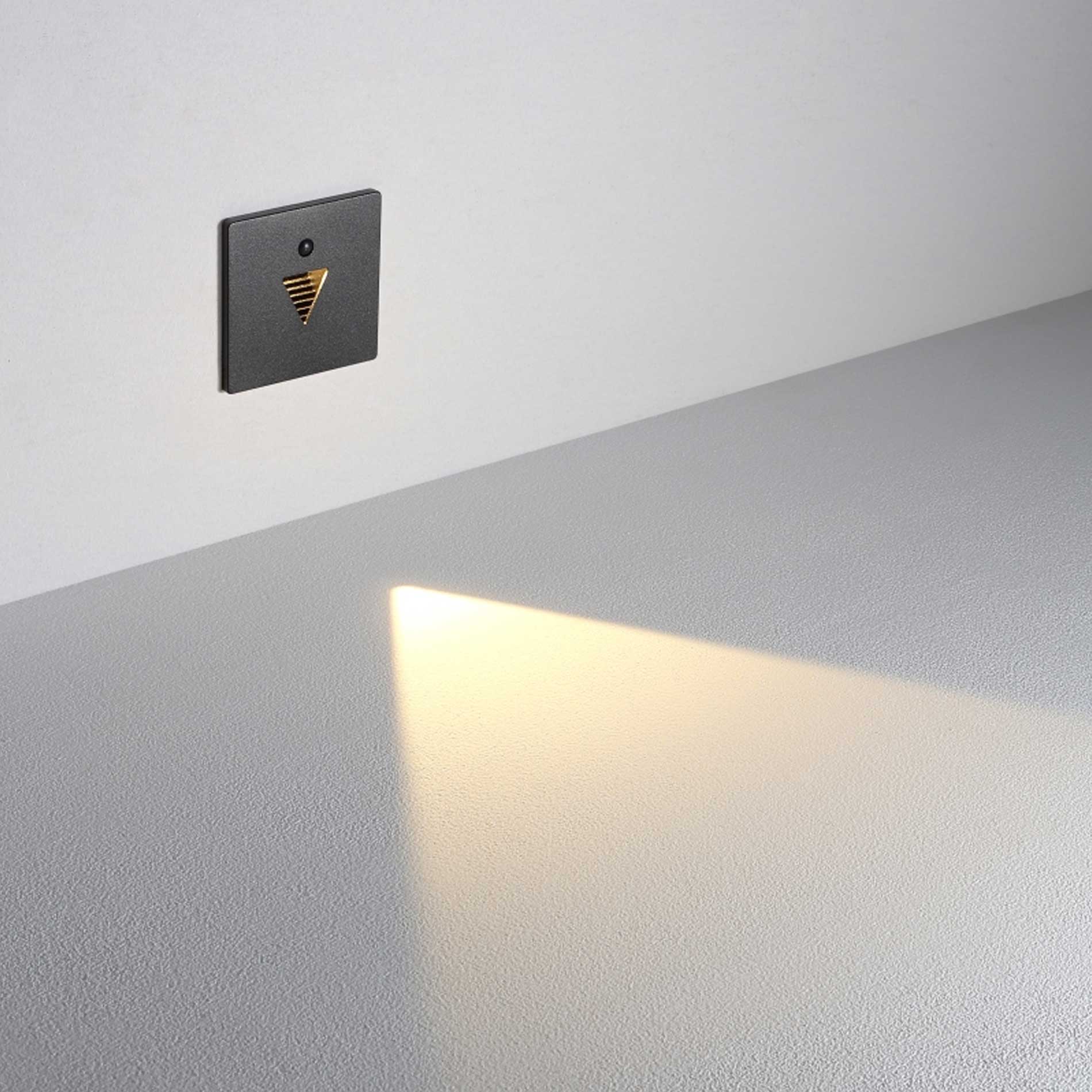 Ascend LED schodišťové zápustné svítidlo s pohybovým senzorem