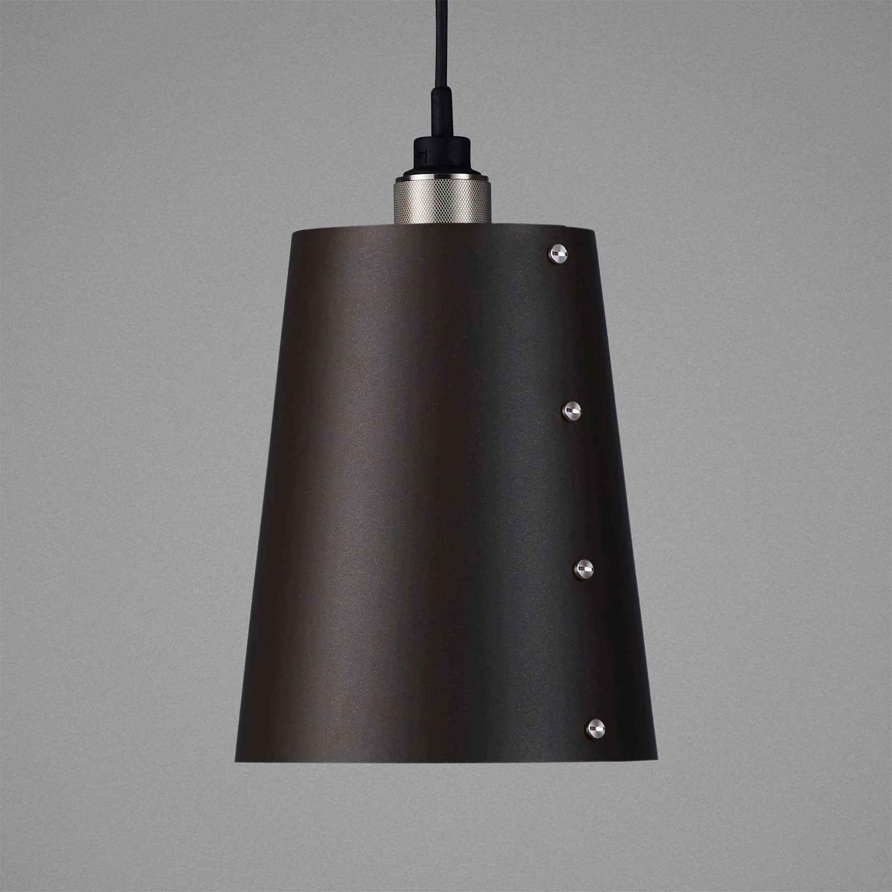 Buster & Punch HOOKED 1.0 Graphite E27 závěsné svítidlo