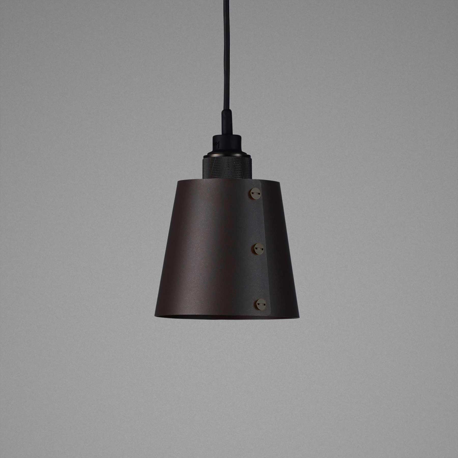 Buster & Punch HOOKED 1.0 Graphite E27 závěsné svítidlo