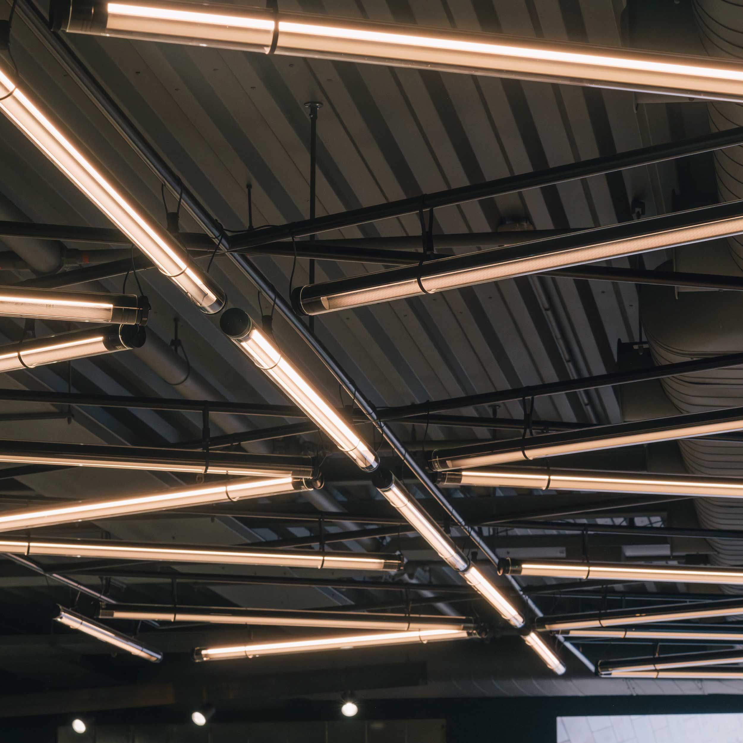 Connectors for the Marset Fris LED pendant light